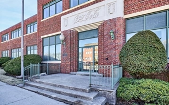 Pictures of Office property located at 333 Shrewsbury Street - Unit Front, Worcester, MA 01604 for lease - image #1