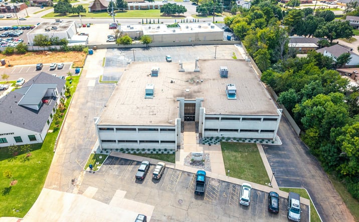 Pictures of Office property located at 11032 Quail Creek Road, Oklahoma City, OK 73120 for lease - image #1