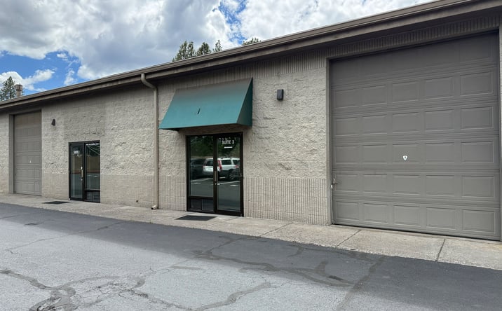 Pictures of Office property located at 2525 NE Twin Knolls Dr, Bend, OR 97701 for lease - image #1