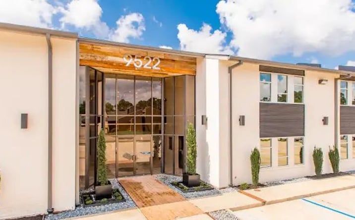 Pictures of Office property located at 9522 Brookline Ave, Baton Rouge, LA 70809 for lease - image #1