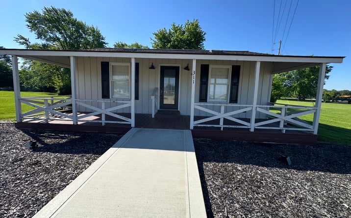 Pictures of Retail, Office property located at 311 West Ashmore Street, Ashmore, IL 61912 for lease - image #1