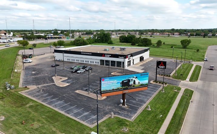 Pictures of Industrial property located at 9045 E. Kellogg, Wichita, KS 67207-1827 for lease - image #1