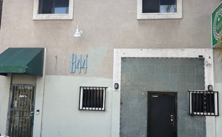 Pictures of Retail property located at 844 West Gardena Boulevard, Gardena, CA 90247 for lease - image #1