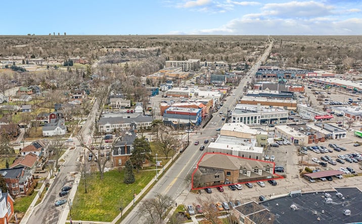 Pictures of Retail property located at 33431 Grand River, Farmington, MI 48335-3521 for lease - image #1