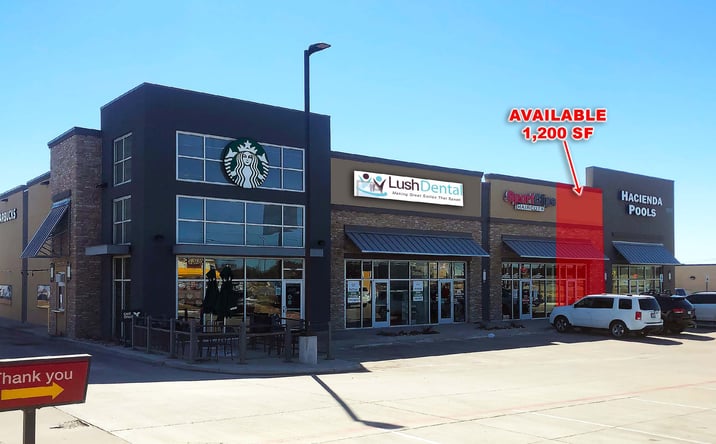 Pictures of Retail property located at SWQ of Fort Worth Hwy & Oakridge Dr, Hudson Oaks, TX 76087 for lease - image #1