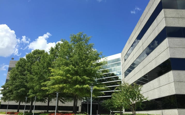 Pictures of Office property located at One Perimeter Park South, Birmingham, AL 35243 for lease - image #1