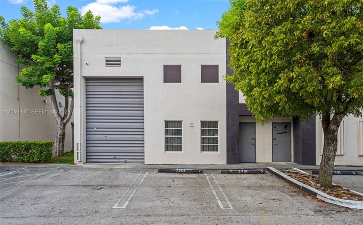 Pictures of Industrial property located at 7701 W 26th Ave # 7 #E-7, Hialeah, FL 33016 for lease - image #1