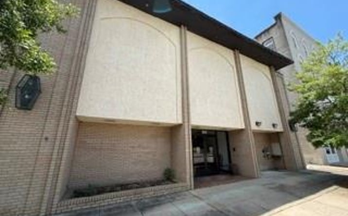 Pictures of Retail property located at 223 East Broad Street, Eufaula, AL 36027 for lease - image #1