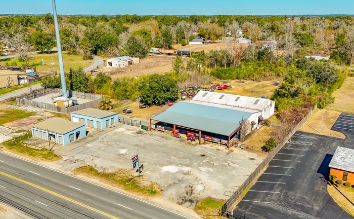 Pictures of Retail, Office, Industrial property located at 1204 DOTHAN RD, BAINBRIDGE, GA 39817-3065 for lease - image #1