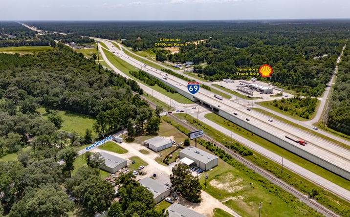 Pictures of Retail, Office, Industrial property located at 26605 East River Road, Splendora, TX 77372 for lease - image #1