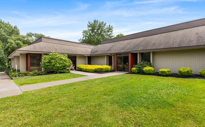 Pictures of Office property located at 300 Cross Keys Office Park, Fairport, NY 14450 for lease - image #1