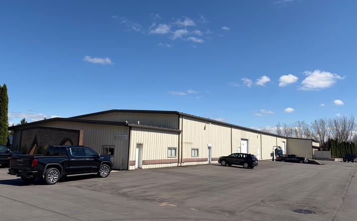 Pictures of Industrial property located at 2758 3 Mile Road Northwest, Grand Rapids, MI 49534 for lease - image #1
