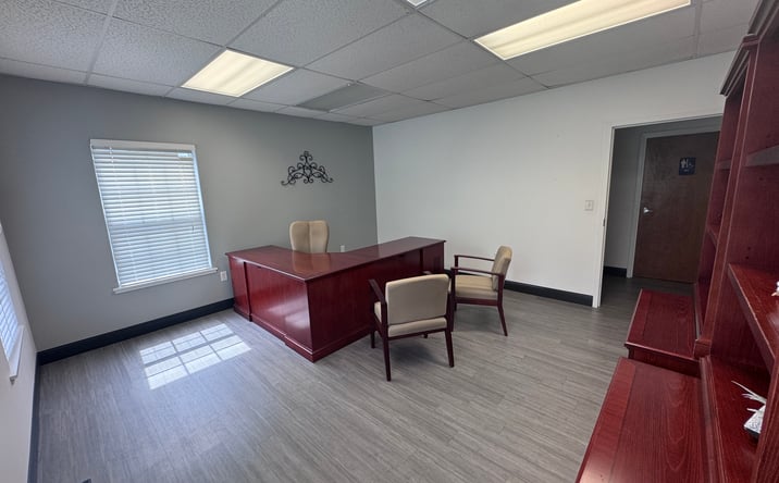 Pictures of Office property located at 10 Accountants Circle, Seneca, SC 29678 for lease - image #1