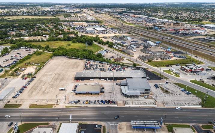 Pictures of Industrial property located at 4301 East Stan Schlueter Loop, Killeen, TX 76542 for lease - image #1