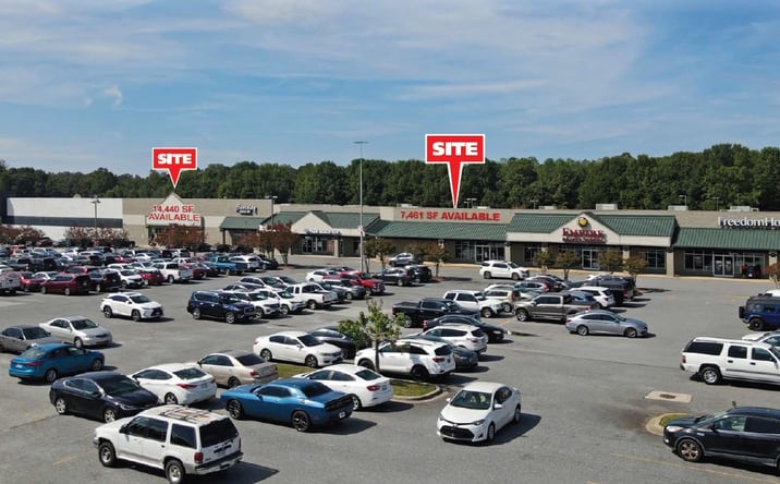 Pictures of Retail property located at 1312 BRIDFORD PKWY, GREENSBORO, NC 27407 for lease - image #1