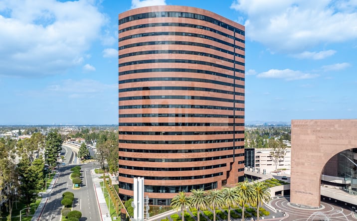 Pictures of Office property located at 650 Town Center Drive, Costa Mesa, CA 92626 for lease - image #1