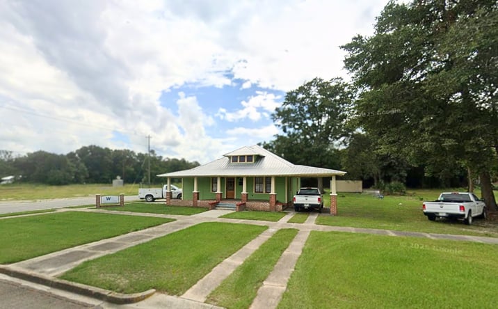 Pictures of Office property located at 111 W Orange Street, Jesup, GA 31545 for lease - image #1