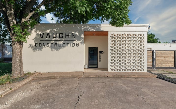 Pictures of Industrial property located at 6808 Broad Ave, Woodway, TX 76712 for lease - image #1