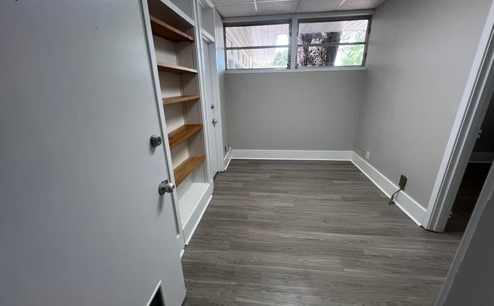 Pictures of Special Purpose property located at 139 Waterloo Street SW #Office 1, Aiken, SC 29801 for lease - image #1