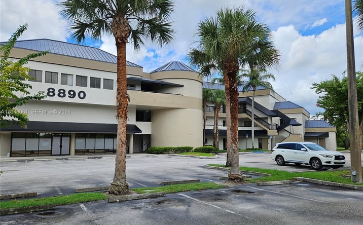 Pictures of Office property located at 8890 W Oakland Park Blvd # M, Sunrise, FL 33351 for lease - image #1
