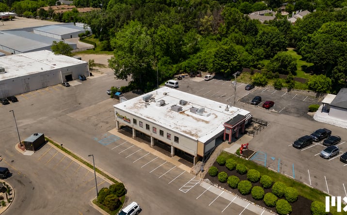 Pictures of Retail, Office property located at 2739 Breton Road Southeast, Grand Rapids, MI 49546 for lease - image #1