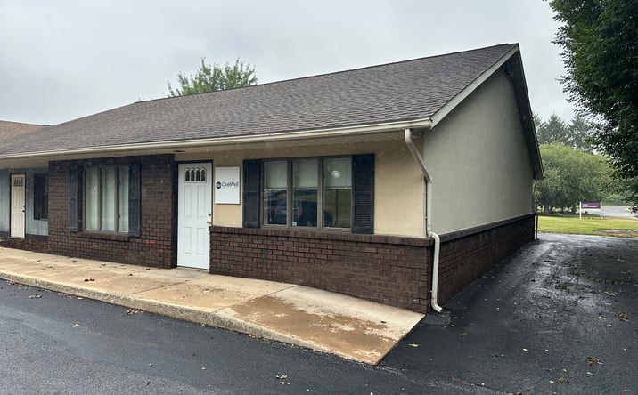 Pictures of Office property located at 940 Century Drive, Mechanicsburg, PA 17055 for lease - image #1