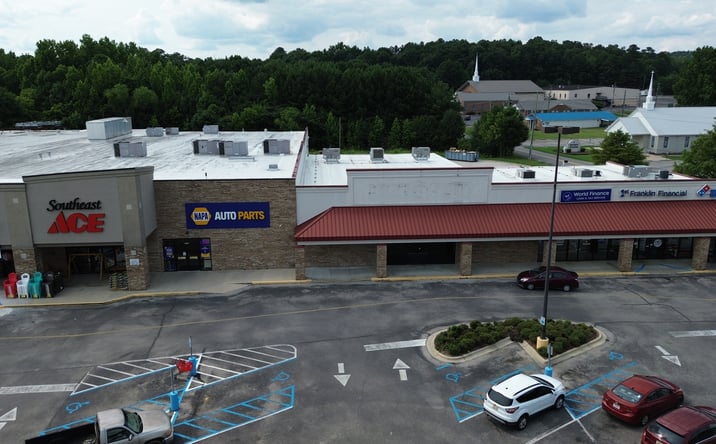 Pictures of Retail property located at 1009 Crossroads Plaza Drive, Moody, AL 35004 for lease - image #1
