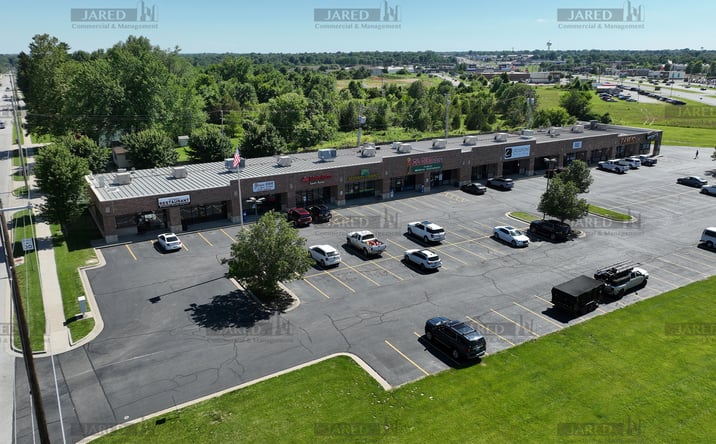 Pictures of Retail property located at 1644 US HWY 60 E, REPUBLIC, MO 65738-9483 for lease - image #1
