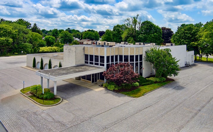 Pictures of Retail, Restaurant, Special Purpose property located at 505 JERMOR LN, WESTMINSTER, MD 21157-6126 for lease - image #1