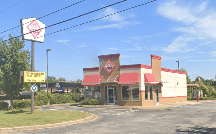 Pictures of Retail, Restaurant property located at 1220 MEMORIAL PKWY NW, HUNTSVILLE, AL 35801-5940 for lease - image #1