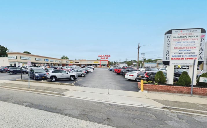 Pictures of Retail property located at 1906-1928 Wantagh Avenue, Wantagh, NY 11793 for lease - image #1