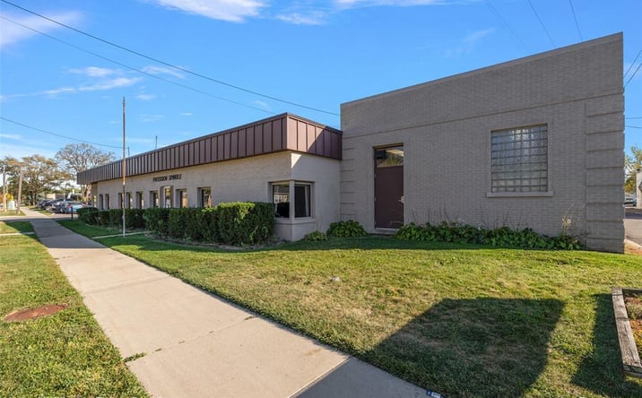 Pictures of Special Purpose property located at 836 Woodward Heights, Ferndale, MI 48220 for lease - image #1