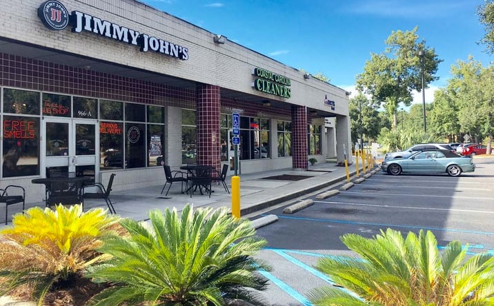 Pictures of Retail property located at 966 Houston Northcutt Blvd, Mount Pleasant, SC 29464 for lease - image #1