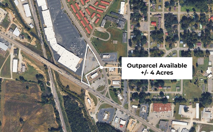 Pictures of Land property located at 1018 South Cass Street, Corinth, MS 38834 for lease - image #1