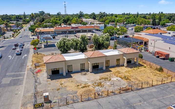 Pictures of Retail, Office, Restaurant property located at 21 East Gridley Road, Gridley, CA 95948 for lease - image #1
