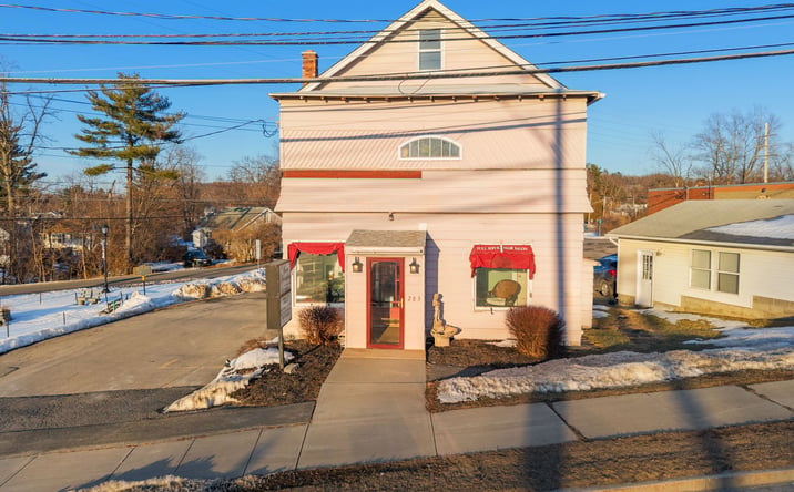 Pictures of Special Purpose property located at 203 COLUMBIA TPKE, RENSSELAER, NY 12144-4002 for lease - image #1