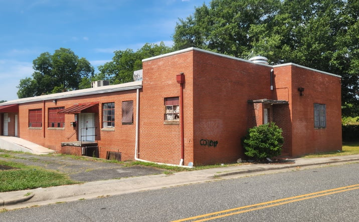 Pictures of Office, Industrial, Special Purpose property located at 509 E MAIN AVE, GASTONIA, NC 28054 for lease - image #1