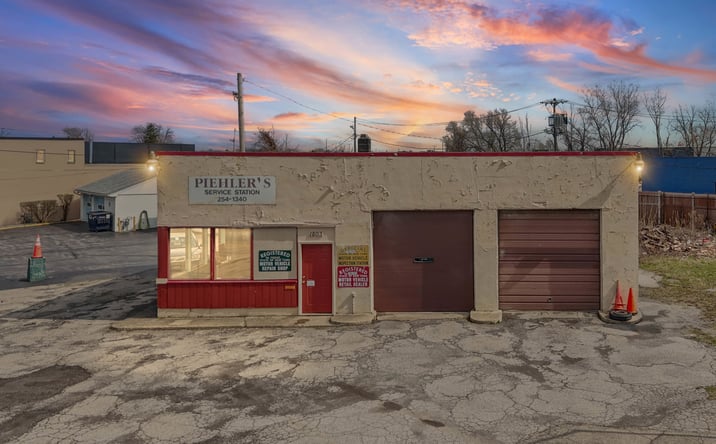 Pictures of Retail property located at 1803 Lyell Ave , Rochester, NY 14606 for lease - image #1