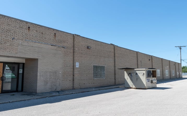 Pictures of Retail property located at 15200 Puritas Avenue, Cleveland, OH 44135 for lease - image #1
