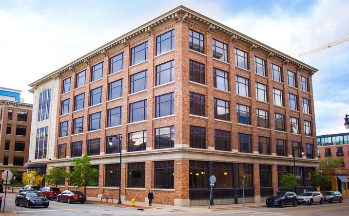 Pictures of Office property located at 111 Commerce Ave SW, Grand Rapids, MI 49503 for lease - image #1