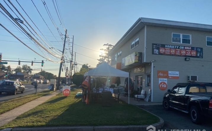 Pictures of Office, Retail property located at 715 Somerset Street, Somerset County, NJ 08873 for lease - image #1