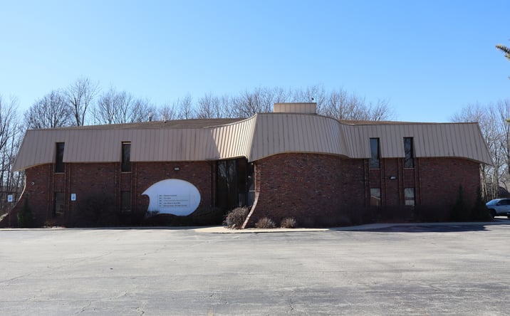 Pictures of Office property located at 3262 CABARET TR S, SAGINAW, MI 48603-2266 for lease - image #1