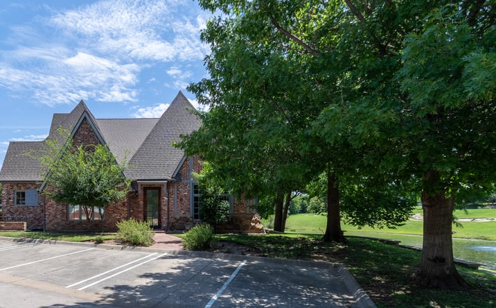 Pictures of Retail, Office property located at 3008 East Hebron Parkway, Carrollton, TX 75010 for lease - image #1