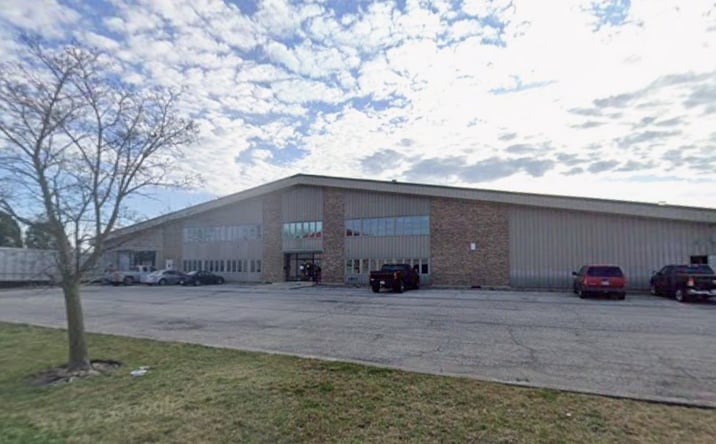 Pictures of Retail, Industrial property located at 345 Lakewood Avenue, Waukegan, IL 60085 for lease - image #1