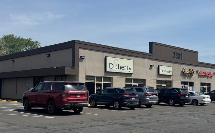 Pictures of Retail property located at 2301 West Division Street, St. Cloud, MN 56301 for lease - image #1