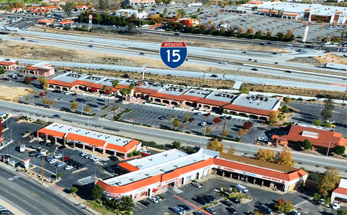 Pictures of Retail property located at 31712-31724 Casino Drive, Lake Elsinore, CA 92530 for lease - image #1