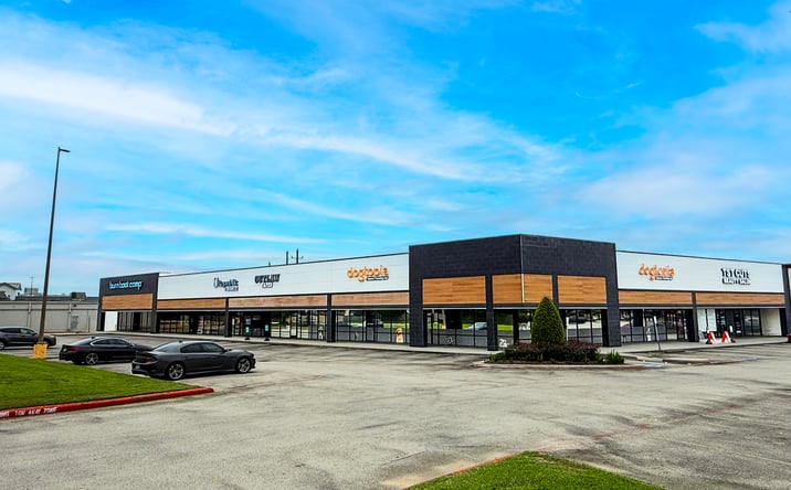 Pictures of Retail property located at 7157 Atascocita Road, Humble, TX 77346 for lease - image #1