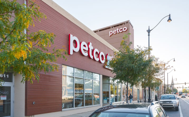 Pictures of Retail property located at 601-605 & 611-627 Roosevelt Rd, Chicago, IL 60607 for lease - image #1