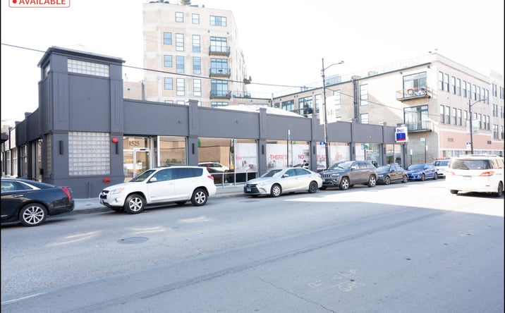 Pictures of Retail property located at 1525 West Belmont Avenue, Chicago, IL 60657-7176 for lease - image #1