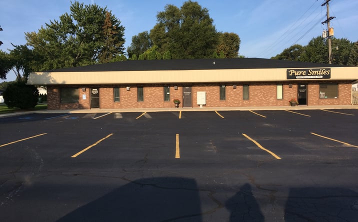 Pictures of Retail, Office property located at 48491 Van Dyke Avenue, Shelby Township, MI 48317 for lease - image #1